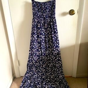 Beautiful Long Strapless Dark Blue Flower Dress